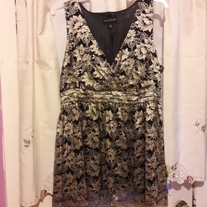 NWOT Dialogue Gold/black faux wrap Floral lace top